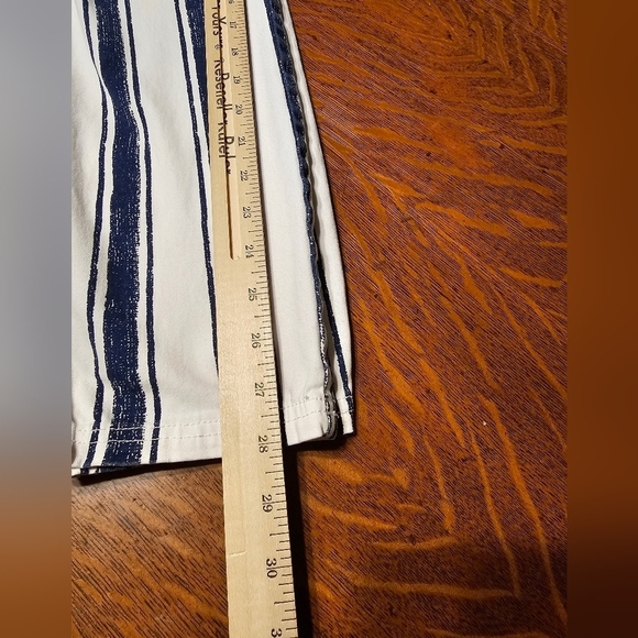 Philosophy Jeans White and Blue Striped Women's Size 8 - Picture 9 of 9